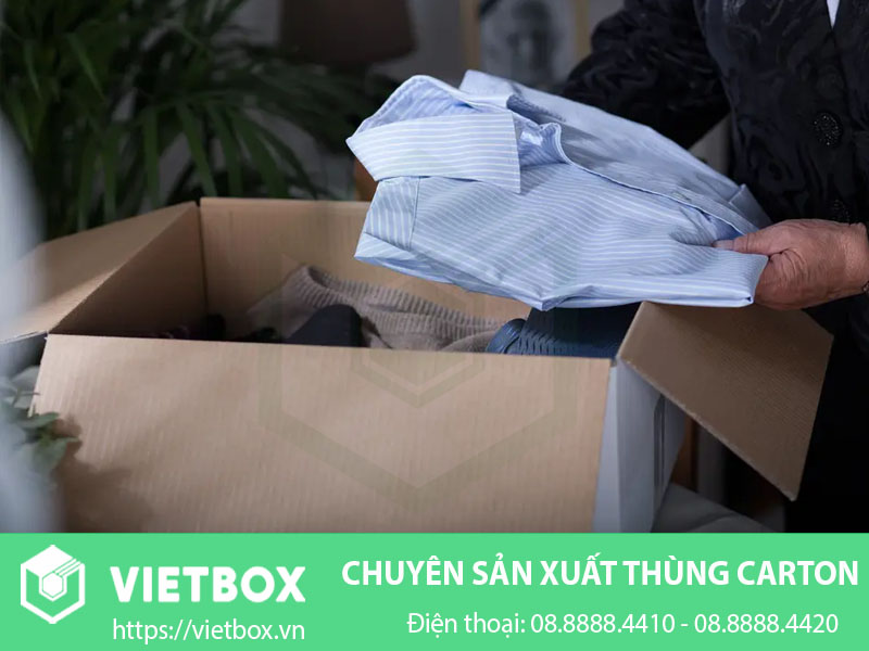 Thùng giấy đựng hàng may mặc xuất khẩu