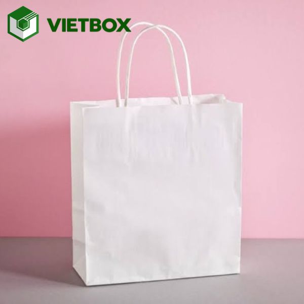 dia-chi-in-tui-giay-kraft-theo-yeu-cau-dep-ben-gia-tot (1) Tiêu chí lựa chọn địa chỉ in túi giấy Kraft dựa trên chất lượng giấy, màu sắc, gia công, báo giá và tiến độ sản xuất