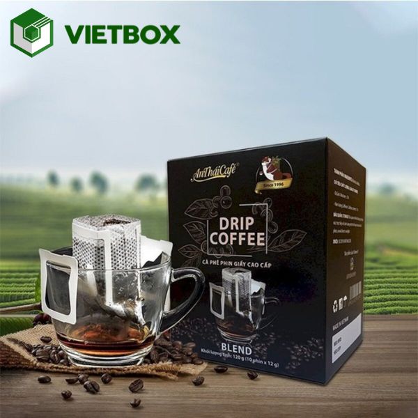 in-hop-ca-phe-cho-thuong-hieu-va-dac-san-theo-yeu-cau (3) Quy trình in hộp cà phê từ tiếp nhận yêu cầu, thiết kế, duyệt mẫu đến in, bế, gấp, dán và kiểm tra thành phẩm