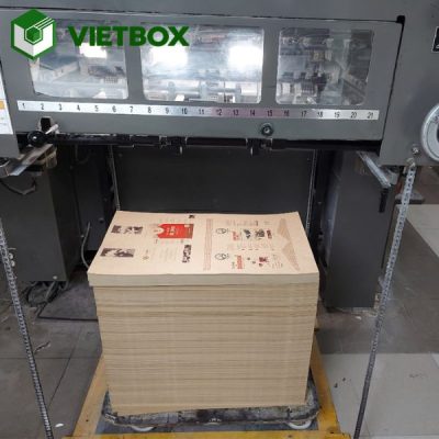 Quy trình in offset tại VIETBOX từ tư vấn, duyệt file, in mẫu, sản xuất offset đến gia công và giao hàng