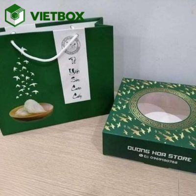 Giá in túi giấy đựng yến sào phụ thuộc vào kích thước, chất liệu giấy, số lượng, kiểu quai và yêu cầu gia công