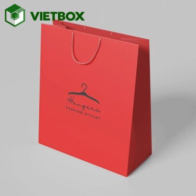 Quy trình in túi giấy Ivory từ tiếp nhận yêu cầu, thiết kế, duyệt mẫu đến in, gia công, kiểm tra và đóng gói
